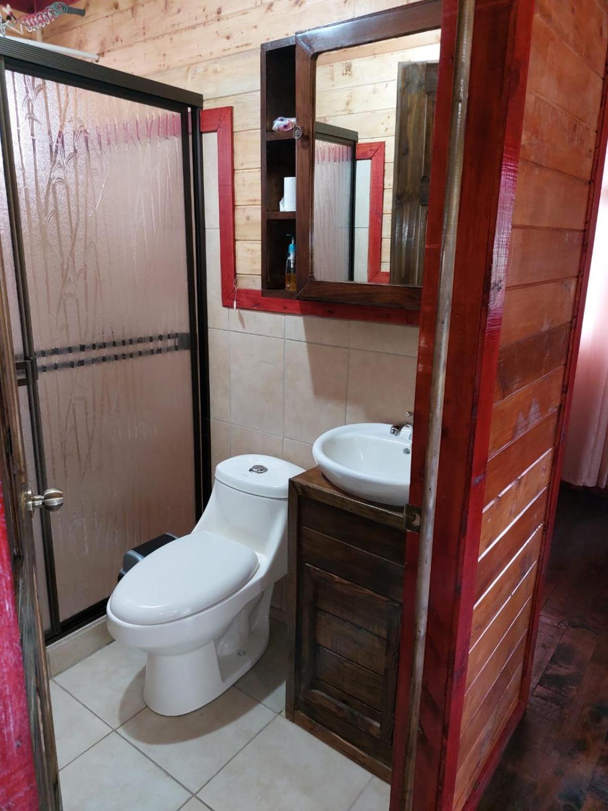 Las Bromelias Lodge Paso Macho Rum bild
